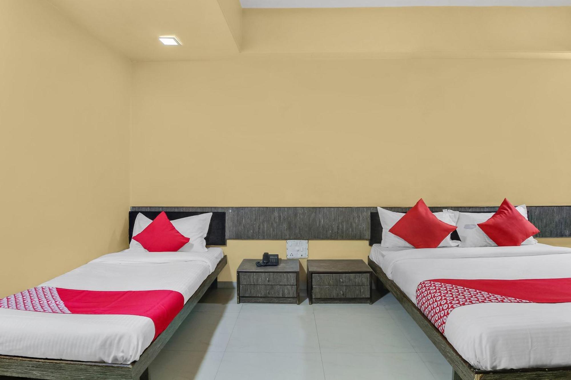 Hotel O Priyanka Residency Solapur Exterior photo